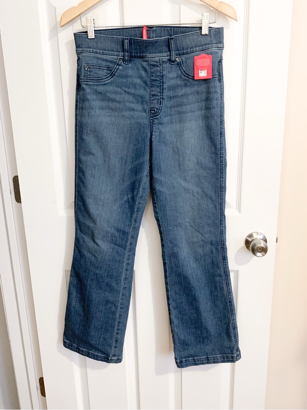 SPANX denim cropped kick Flare Jeans - size M